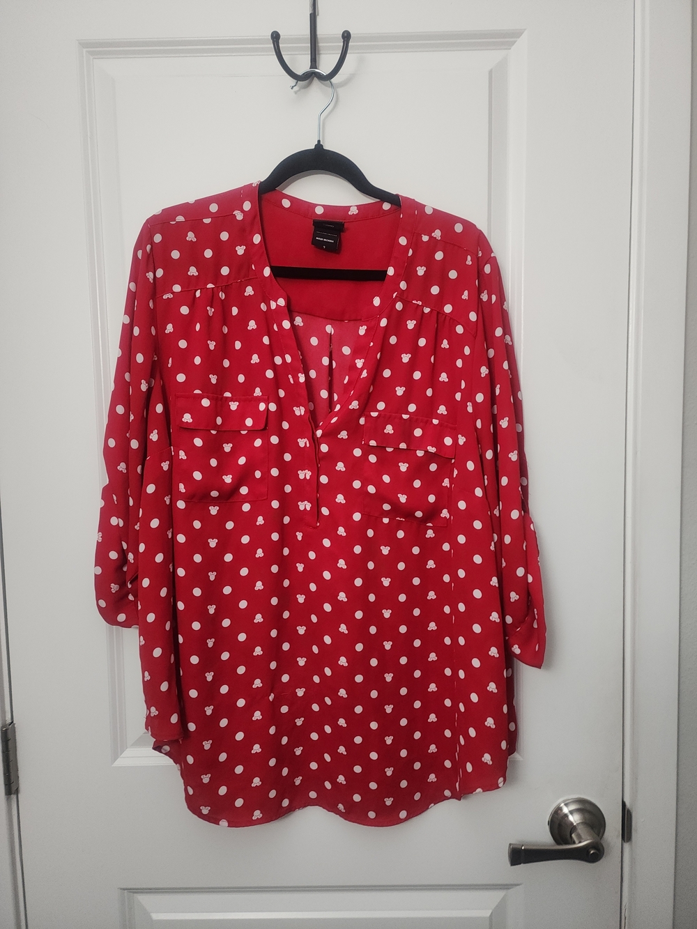 torrid Disney Minnie Red Polka Dot Harper Blouse - Picture 4 of 7